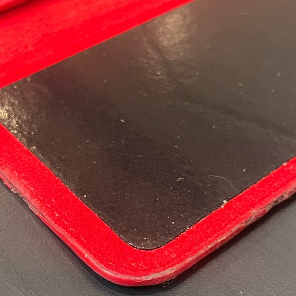 Authentic Louis Vuitton iPhone X/XS Case - Picture 5 of 16